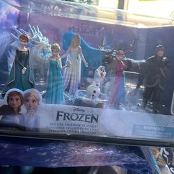 Frozen Deluxe Figurine Playset