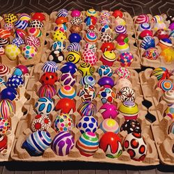 Easter Eggs conffitti filled $10