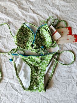 Hula Honey X Small "New"