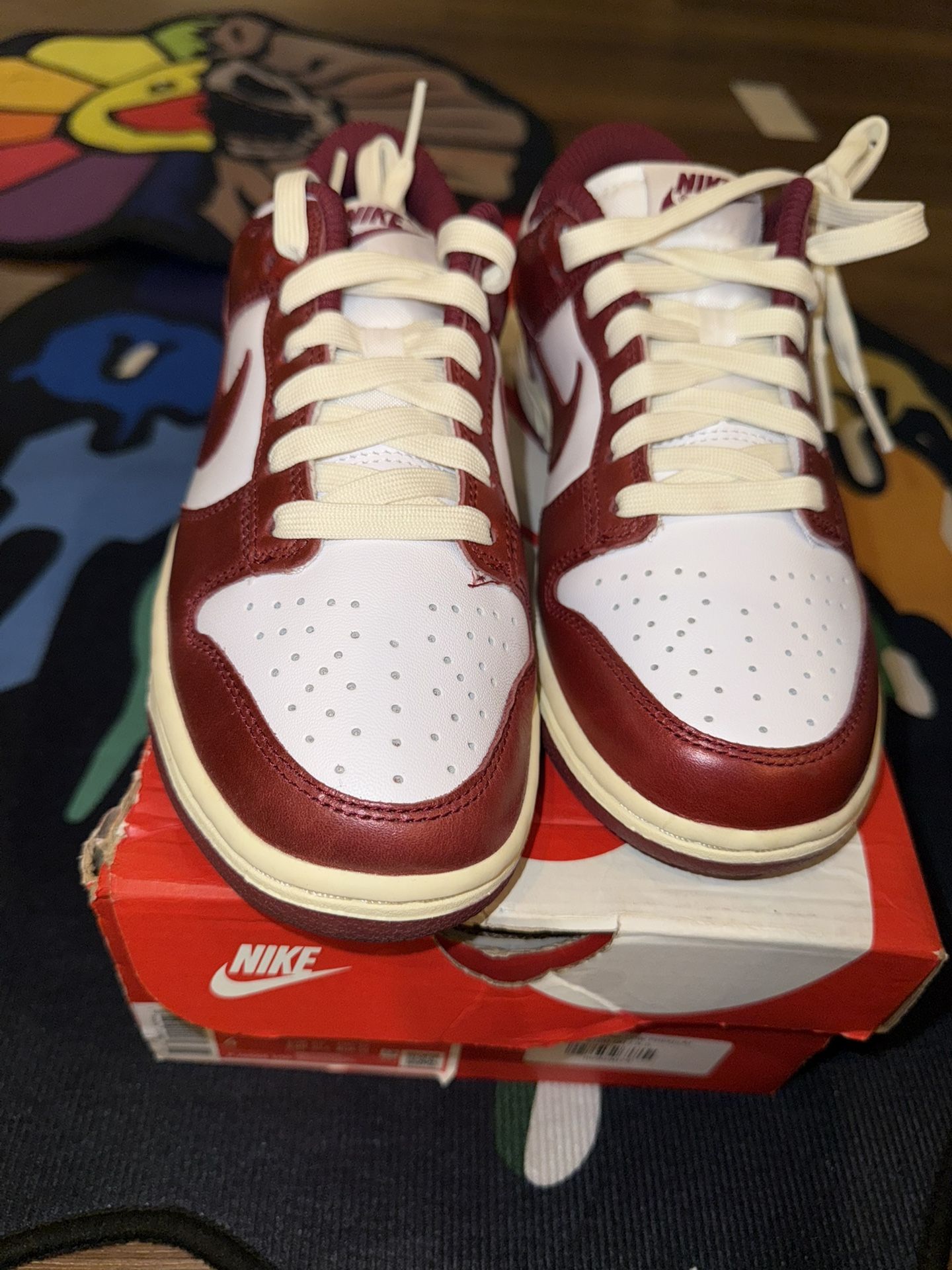 Nike Dunk Vintage Team Red