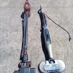 Shark Vacuum Cleaner +Scrubber 30.00