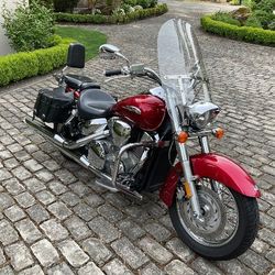2004 Honda VTX1300S