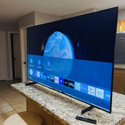 65” Samsung Au8000 Smart Tv UHD HDR! 8-Series