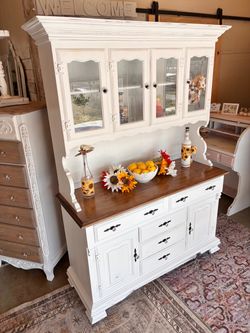 Hutch Buffet Pantry Bar