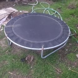 Trampoline 