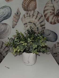 Artificial eucalyptus plant