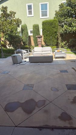 Outdoor Patio Conversation Set – Good  Condition
