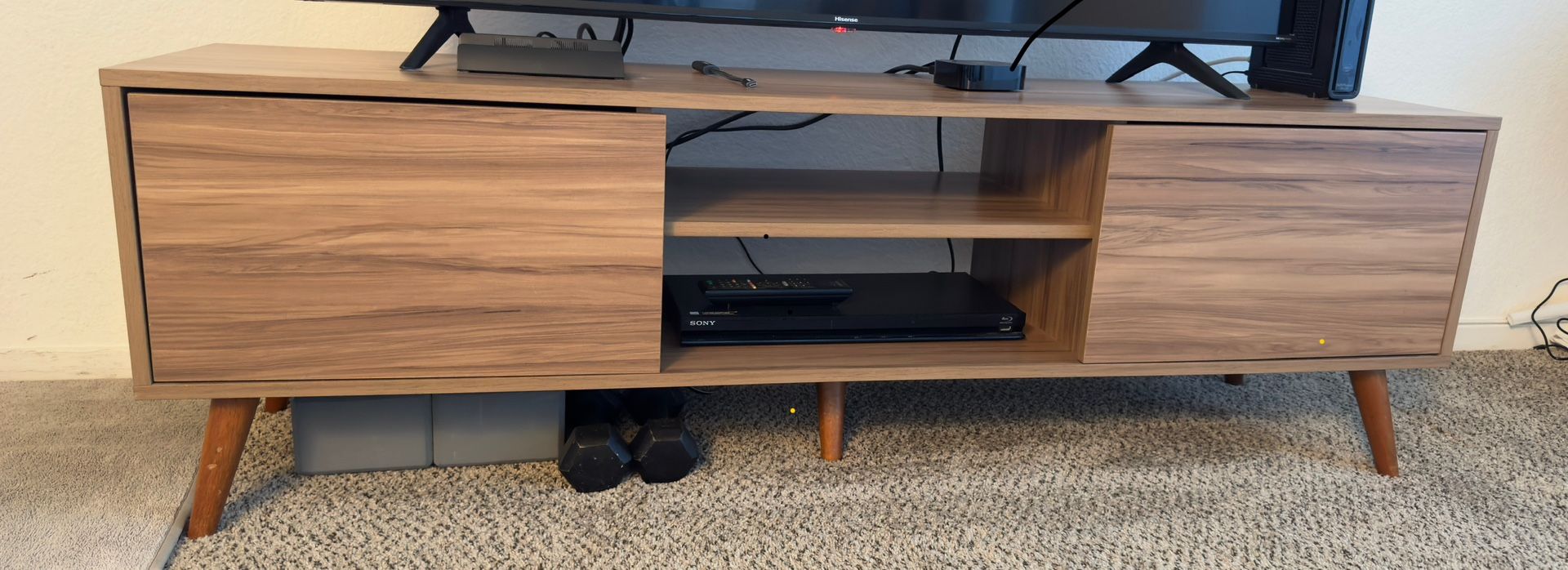 Wood TV STAND