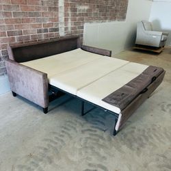 American Leather Queen Plus Sleeper Sofa -Delivery Available