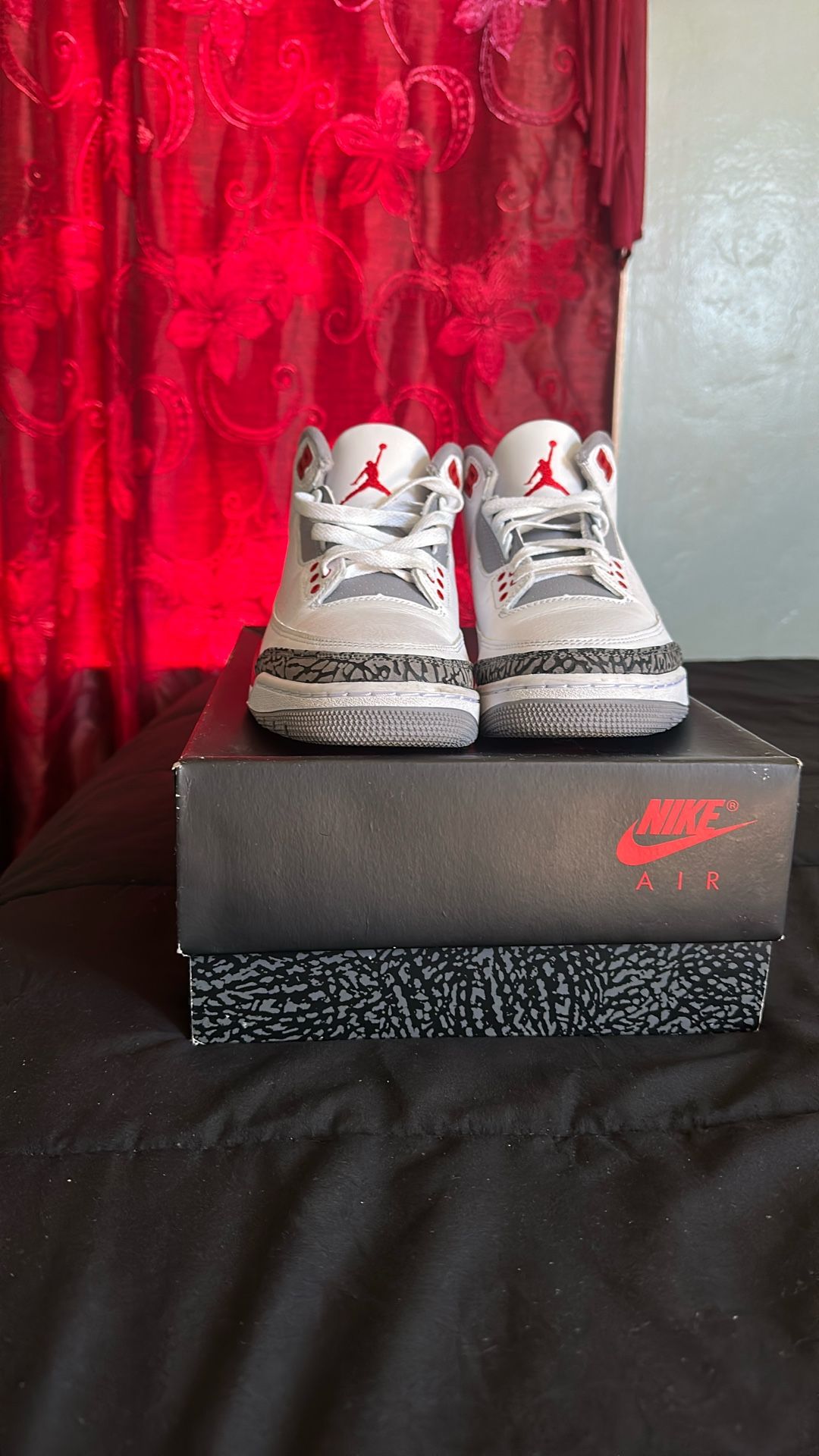 Jordan 3 Fire Red 🔥 size 8