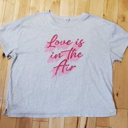 NEW Maurices 'Love is in The Air' Top (XXL)