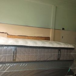 🥳🥳🥳 $699 Eastern King Aireloom Pillow Top 13" Medium Plush Mattress Available $699 🥳🥳🥳