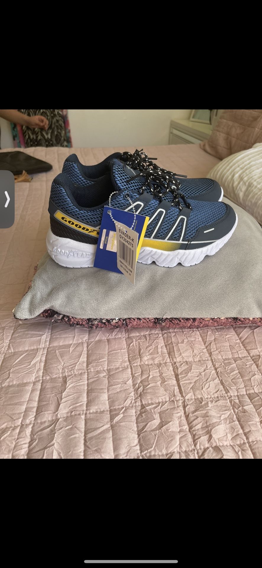 GoodYear Shoes π For Boys Size 5 Y , New Never Used , They just don't have their box.