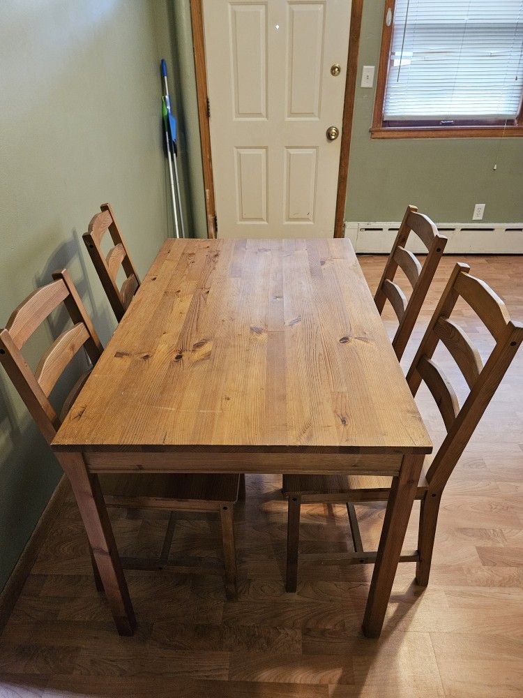 Ikea Table And Chairs
