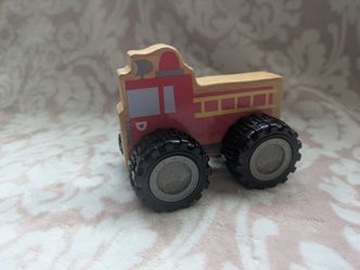 Wooden Firetruck Toy With Plastic Wheels