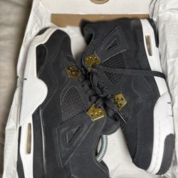 Air Jordan 4 Retro Royalty – Size 6.5Y 