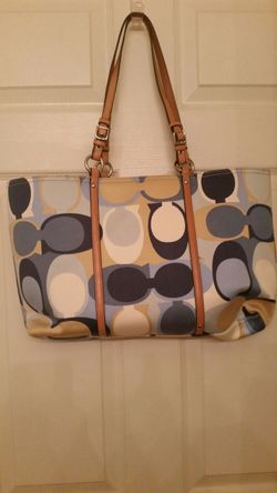 Authentic coach purse