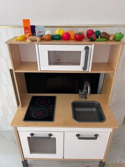 Play kitchen