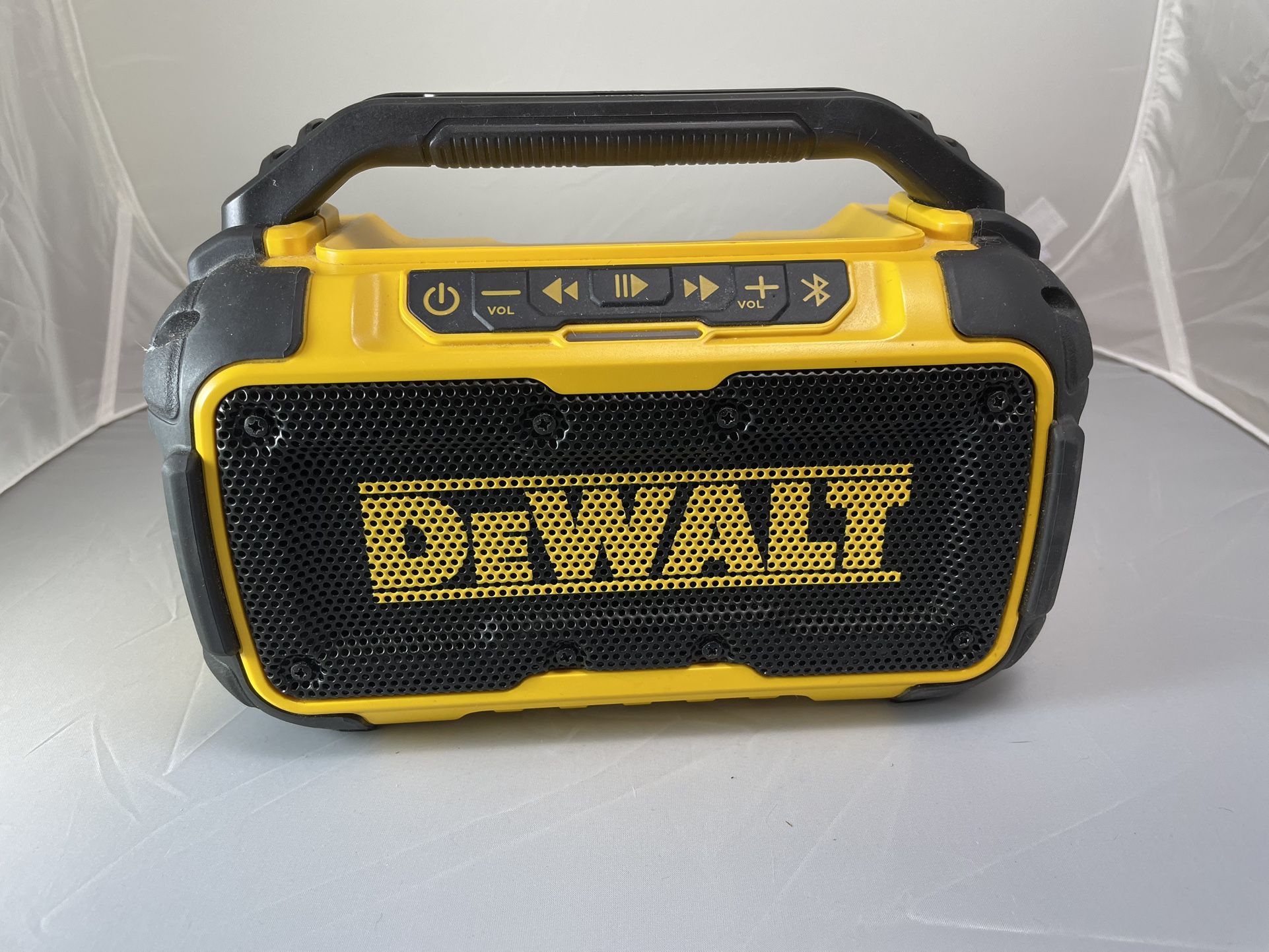Dewalt Bluetooth speaker
