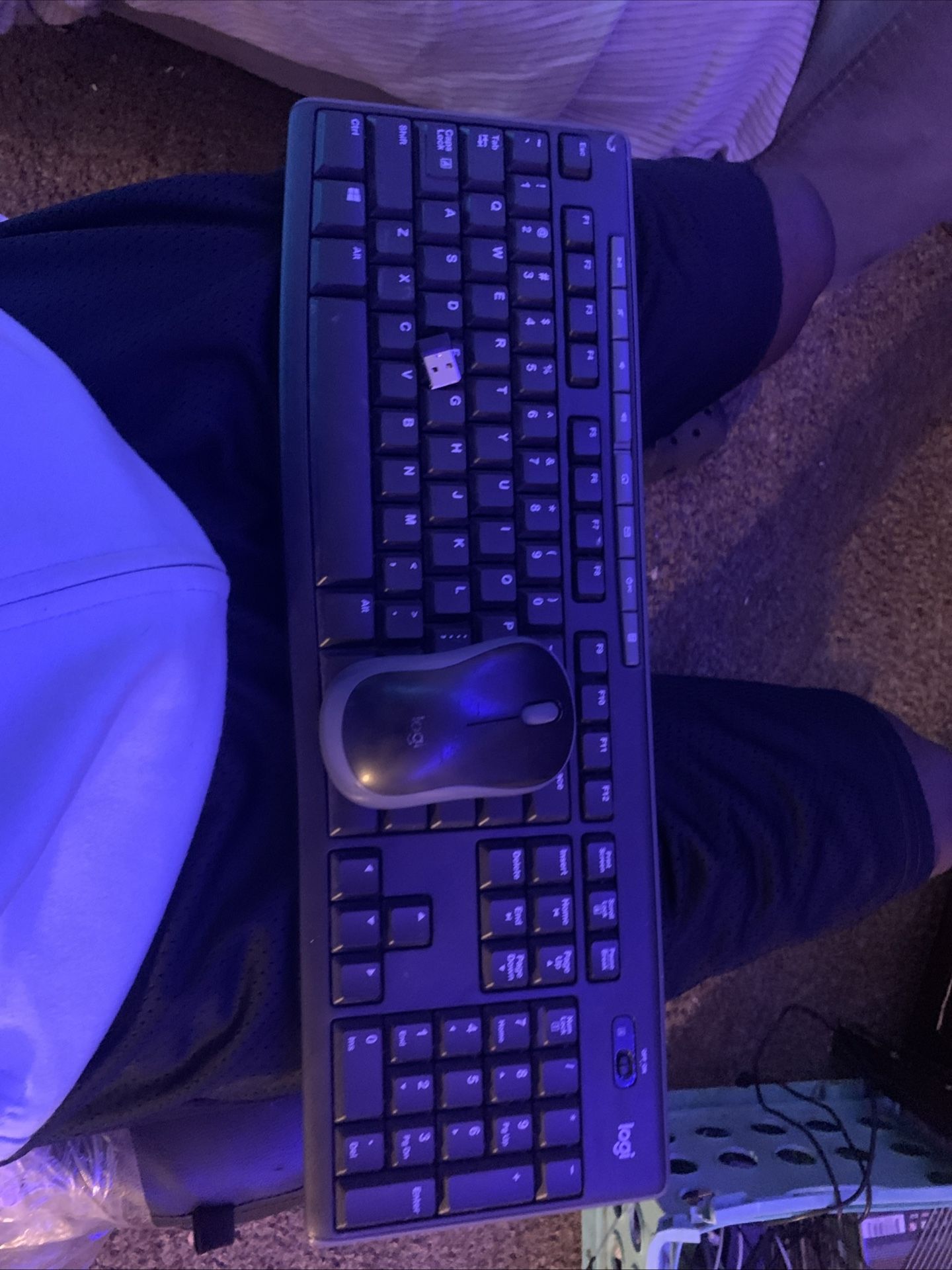 Logi Wireless Keyboard And Mouse