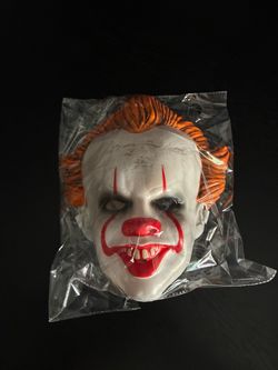 Pennywise Halloween mask