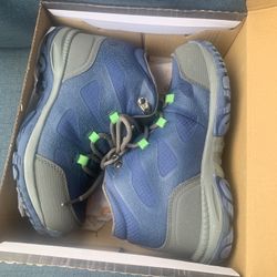 Kid Size 2 Hiking Boots Waterproof