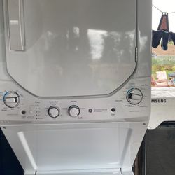 GE Stackable Washer/Dryer
