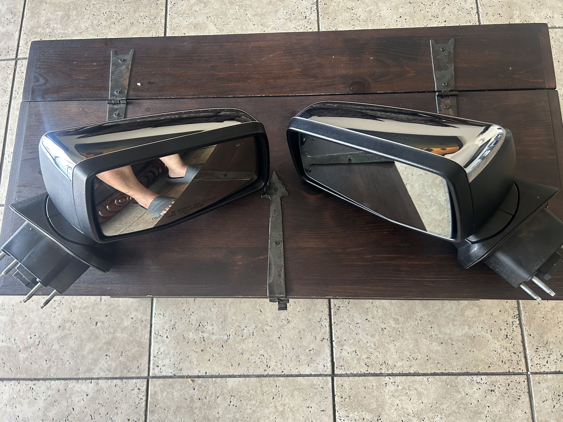 GMC Sierra OEM Side Mirrors