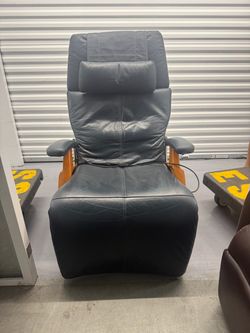 Zero Gravity Chair