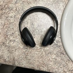 Beats Studios Wireless Headphones 