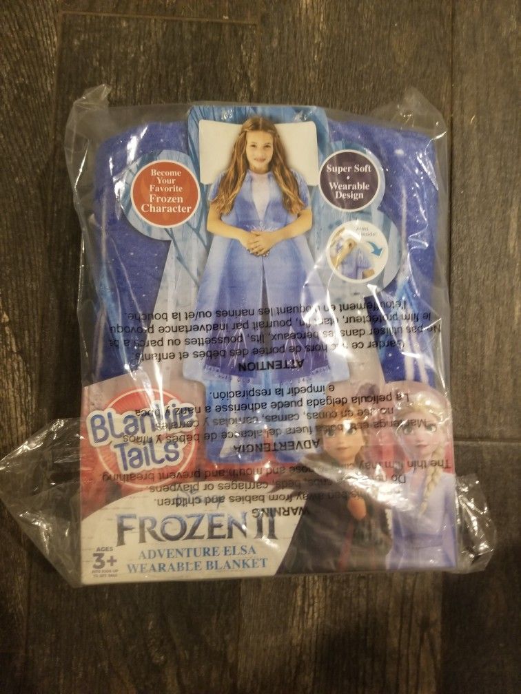 New Elsa Disney Frozen Blankie Tails Wearable blanket Dress-up Play