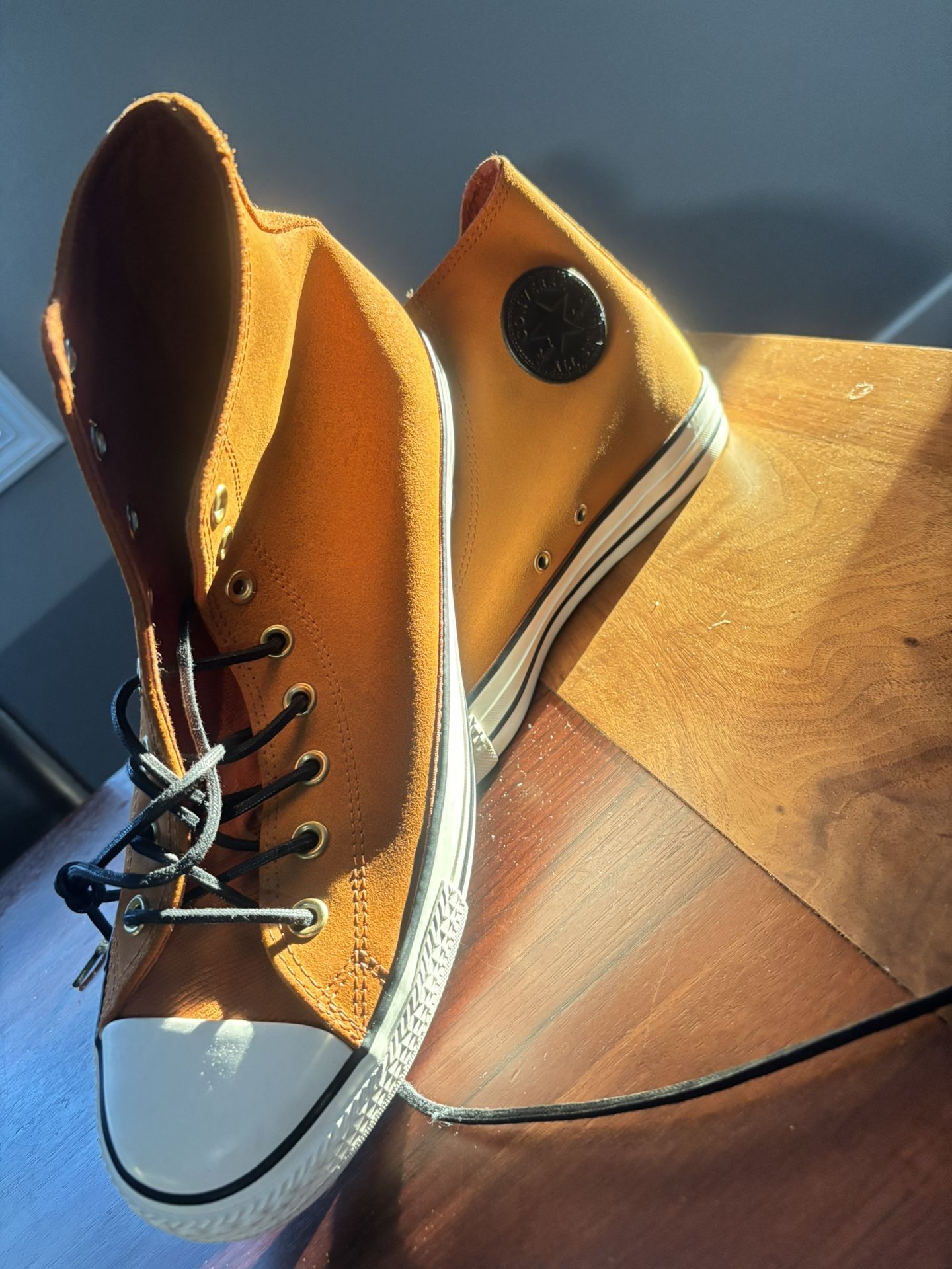 Converse 