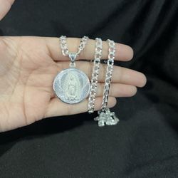 925 Sterling Silver Men Jesus God Virgin Virgen Medal & Deck Curb Chain