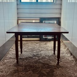 Antique Drop Leaf Table, Wood , dining table, Is 47 long 36 broad, very good condition 