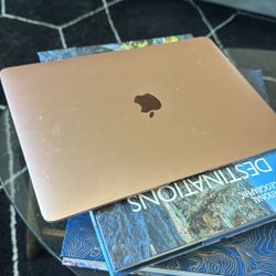MacBook M1 2019 Rose Gold