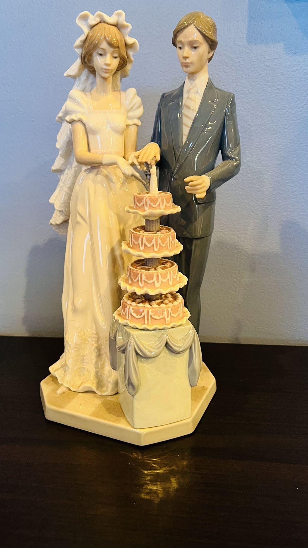 Lladro Wedding Cake Porcelain