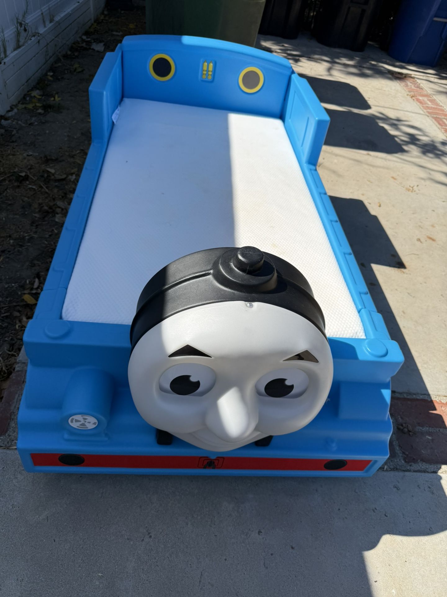 Step2 Thomas The Tank Engine Toddler Bed With Mattress