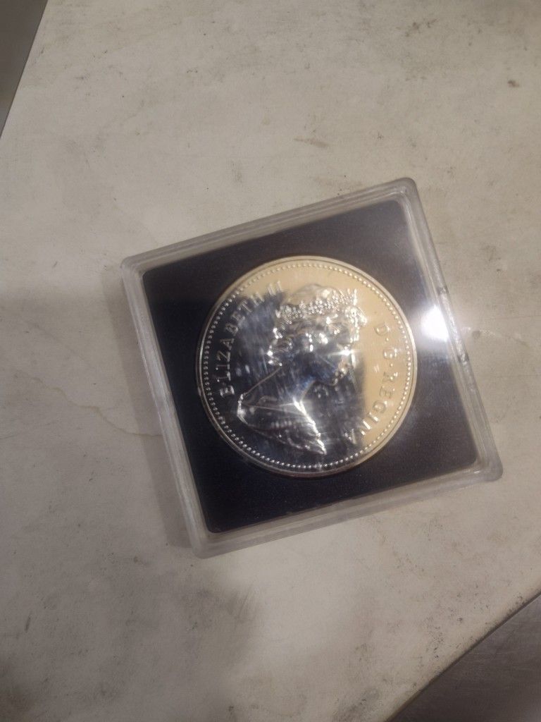 1983 Canadian Silver Dollar Bu