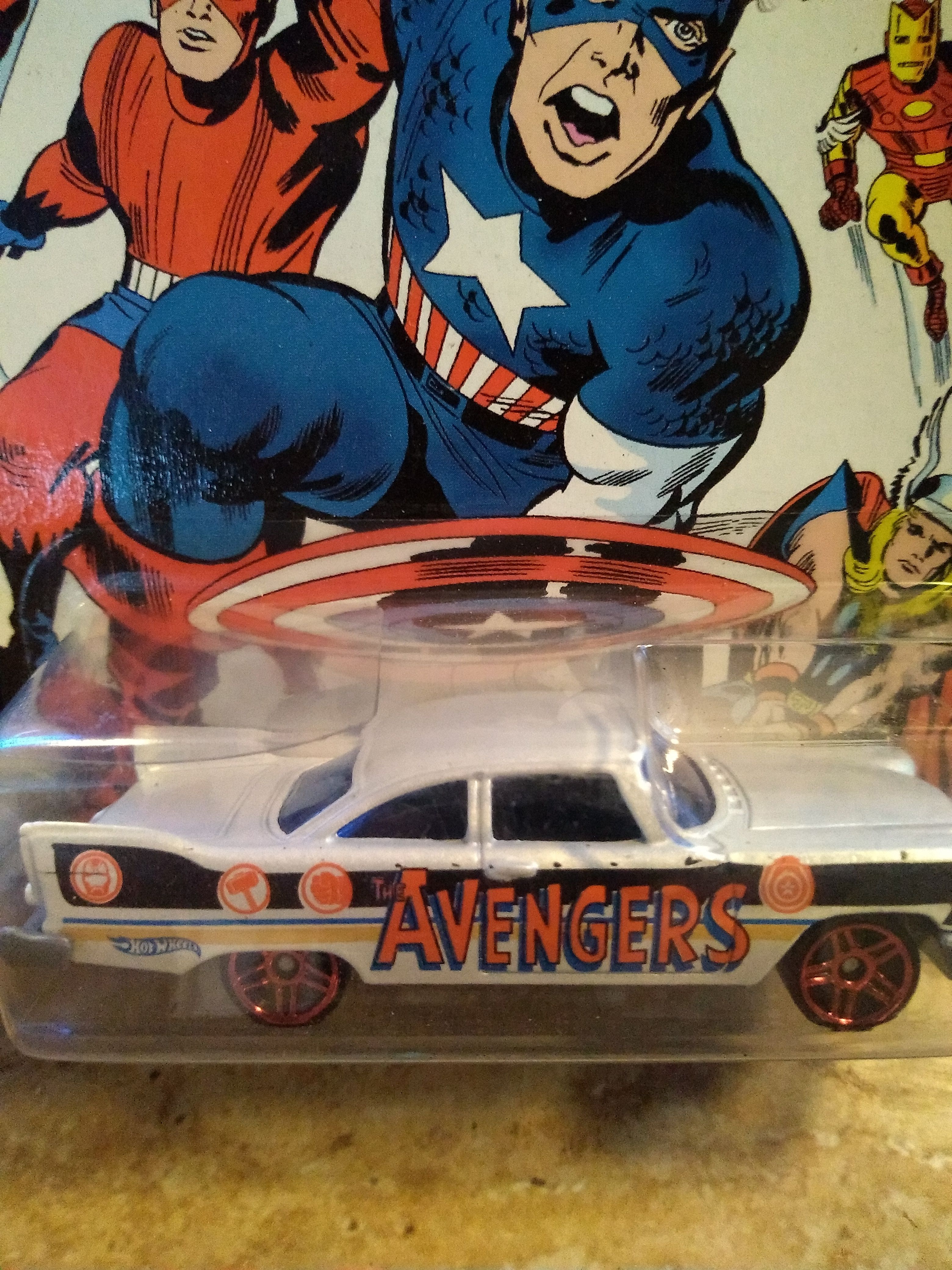 AVENGERS Captain America Hotwheel