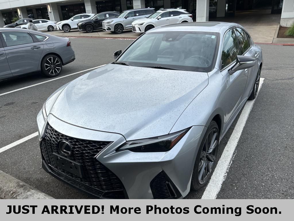 2023 Lexus IS 350