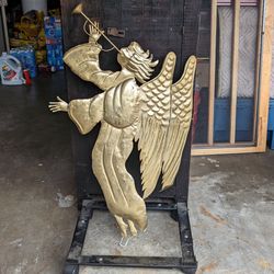Angel Moroni Metal Decoration