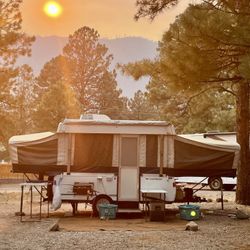 2005 Fleetwood Pop-Up camper