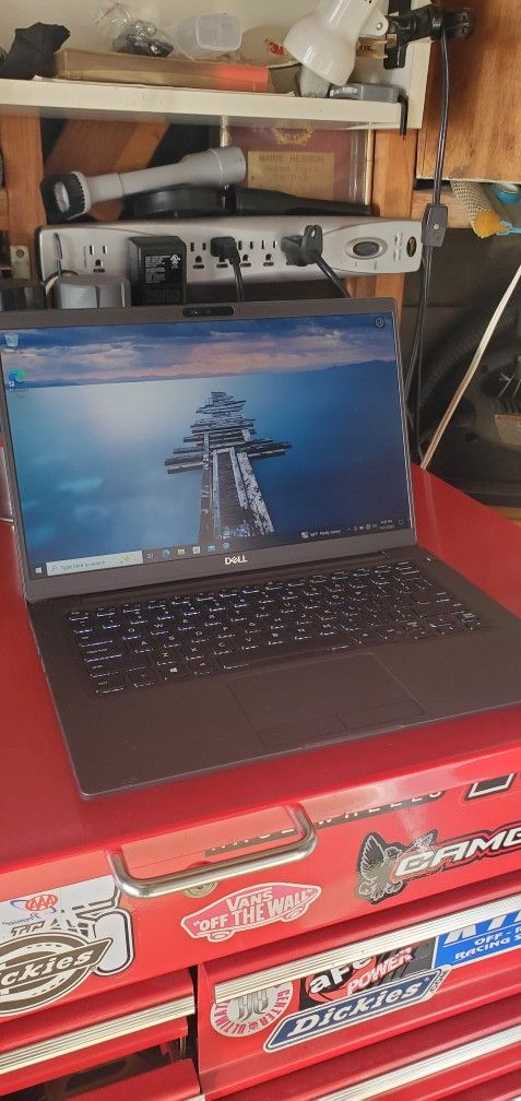 Dell 7400, Intel i5, 8gb ram, 256gb SSD