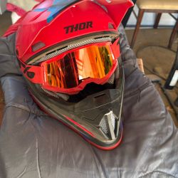 Motocross Helmets With Goggles 