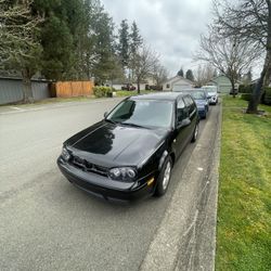 Volks Wagon Golf GL 2.0 2004