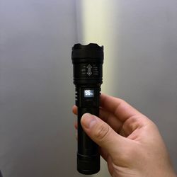 🔥 Super Bright Rechargeable LED Flashlight – Zoomable + USB 🔦