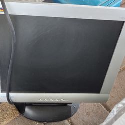 Dell View Sonic Computer Monitor