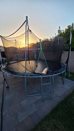 Free trampoline