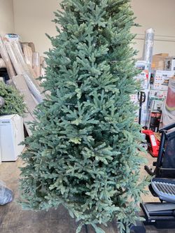 Costco 9 Ft Pre-Lit Artificial Christmas Tree – LED Twinkle Lights