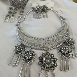 Necklace Set 